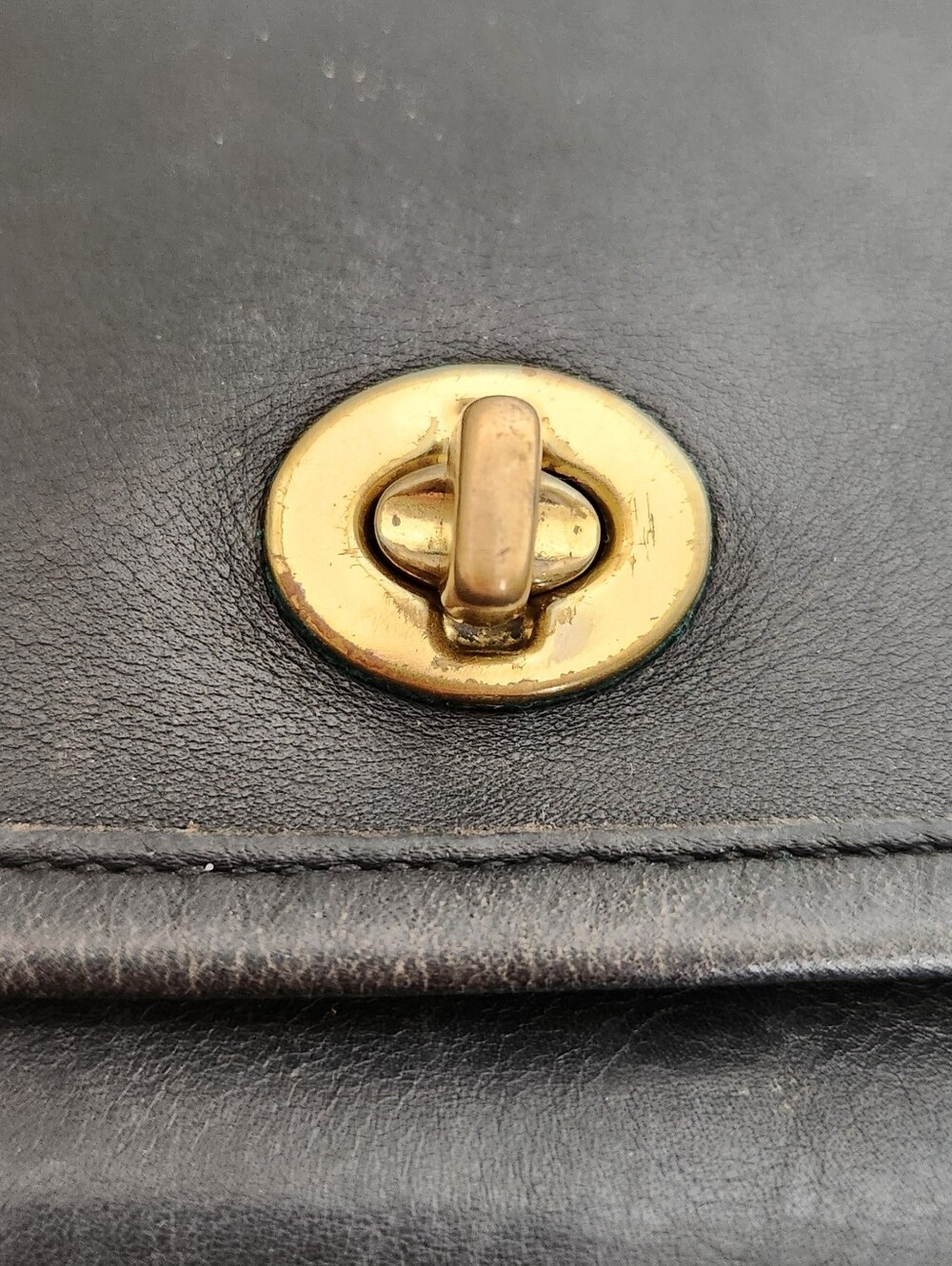 Vintage Black Leather Coach Purse - Picture 15 of 16